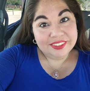 Meet your Posher, Ida